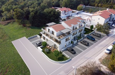 Apartment with roof terrace in Poreč (E)